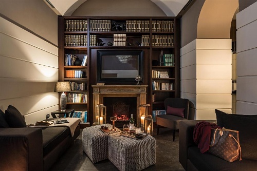 The Independent Hotel image 19