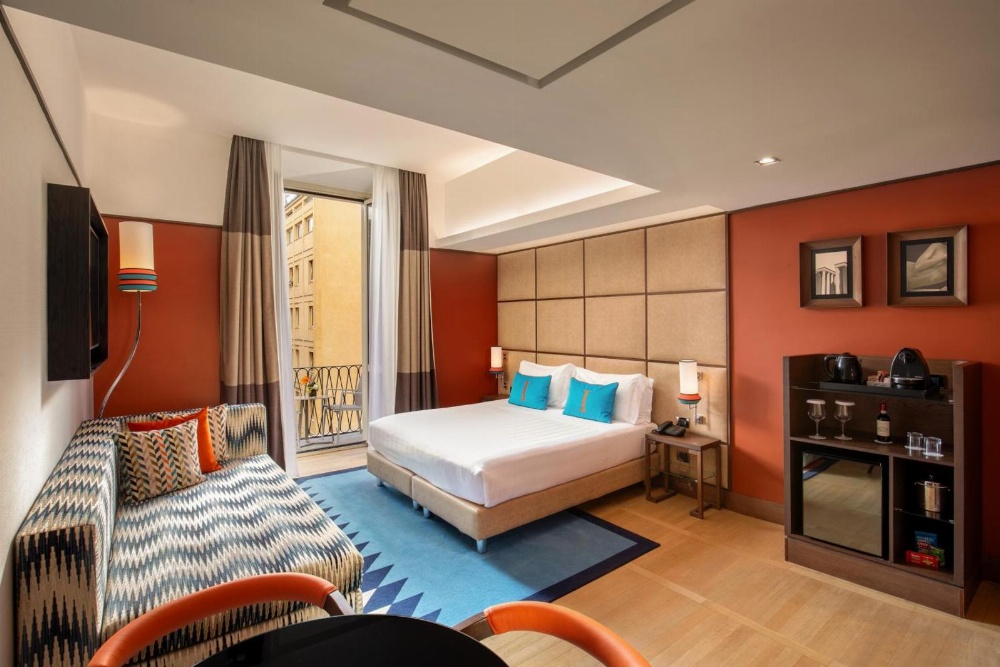 The Independent Hotel Main image